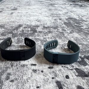 Fitbit Set - Black and blue